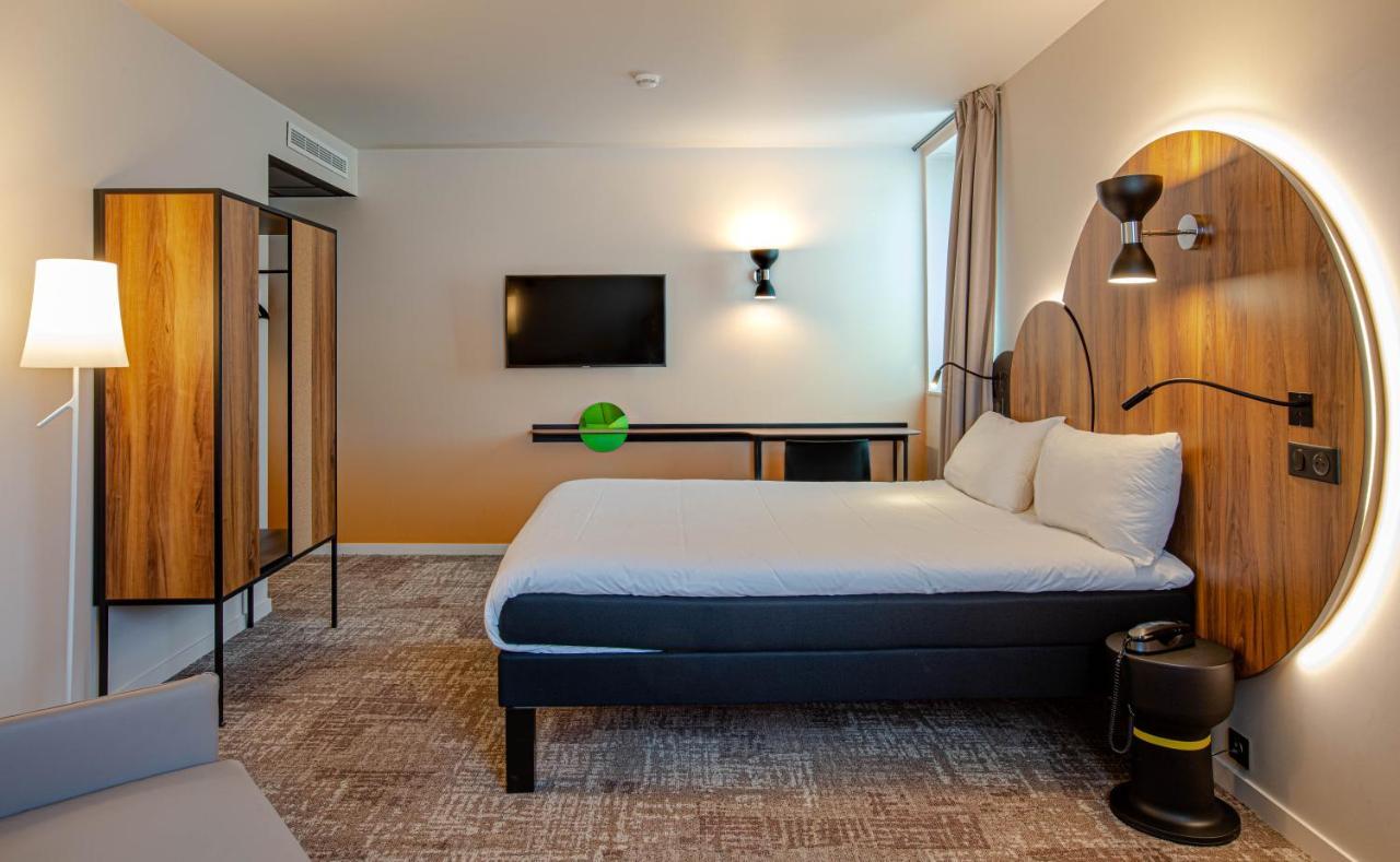 Standard Double Room Sofa