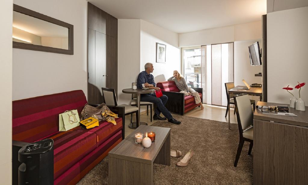 Family Apartment (6 Adults),371108089:JPEG