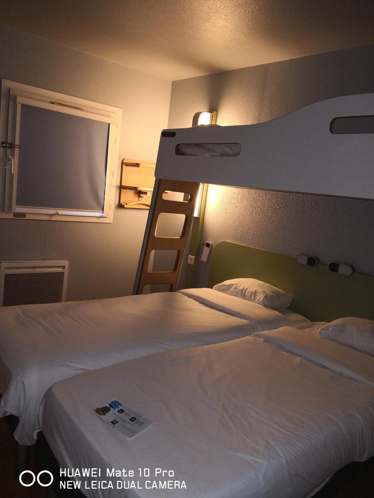 Triple Room with Three Single Beds,1133866242:JPEG