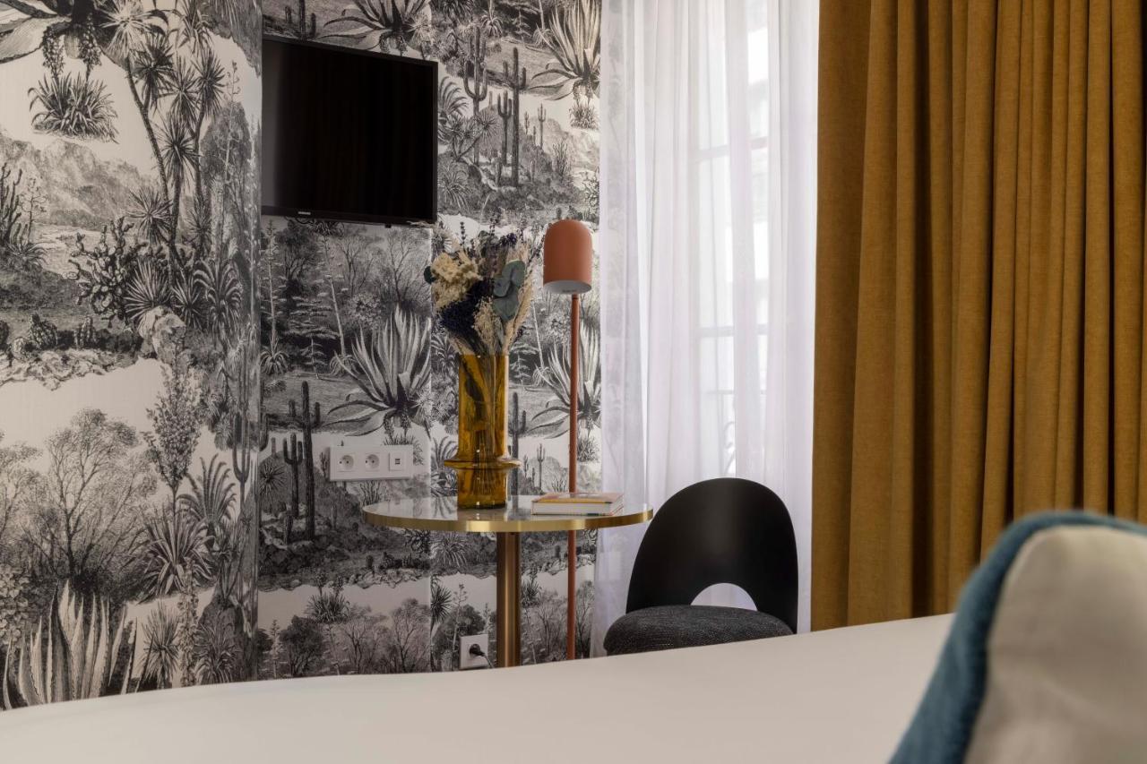Double Room Exotique