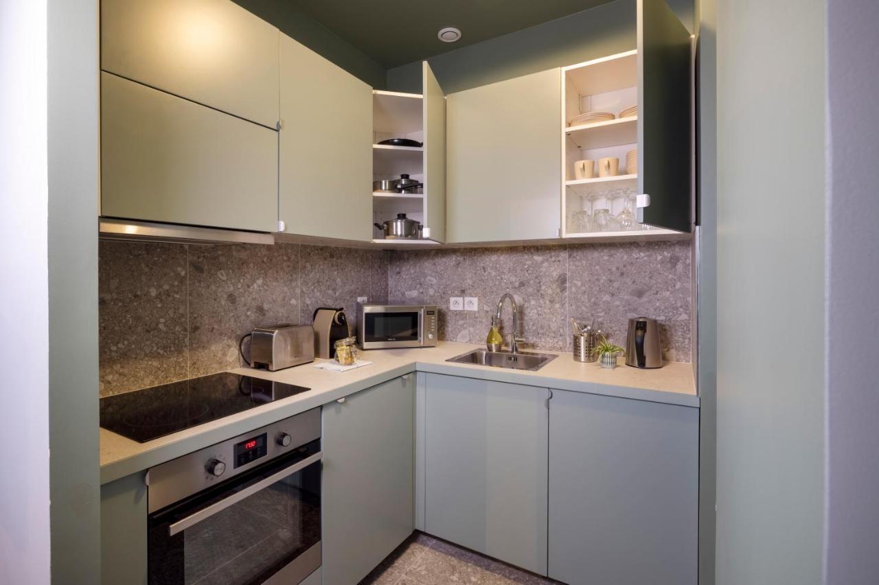 2 bedroom apartment a quiet courtyard balcony 60m2