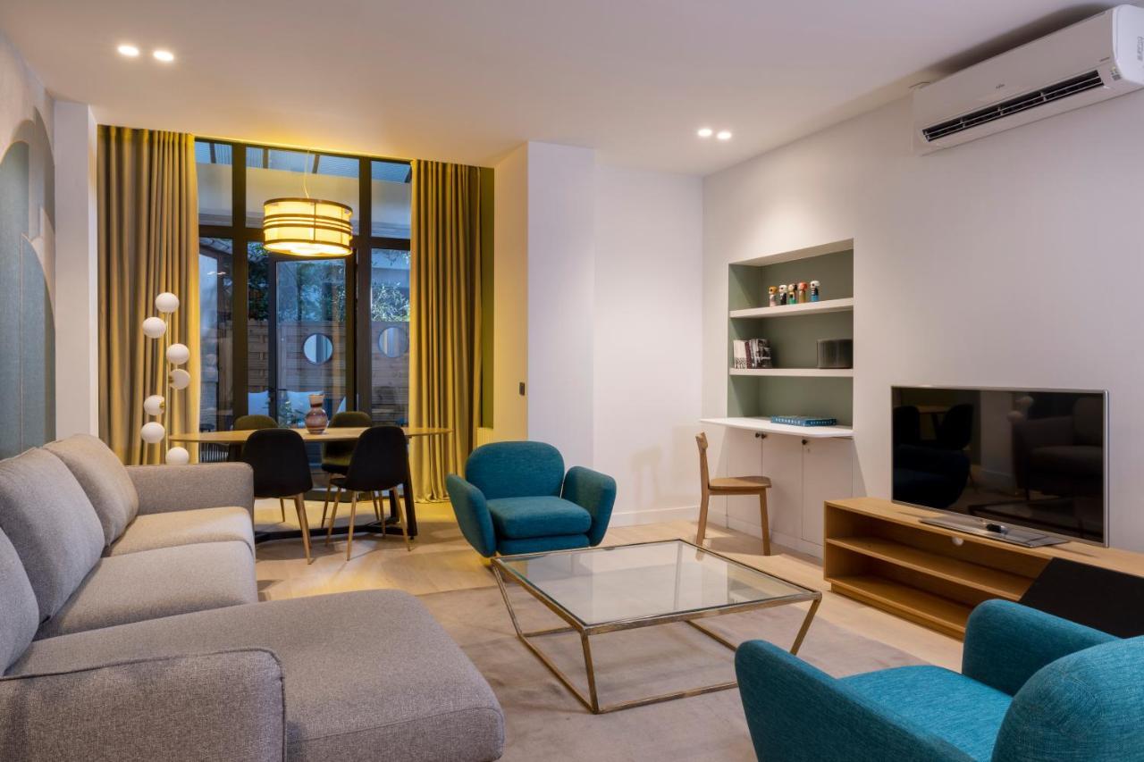 2 bedroom apartment Ground floor terraces 85m2