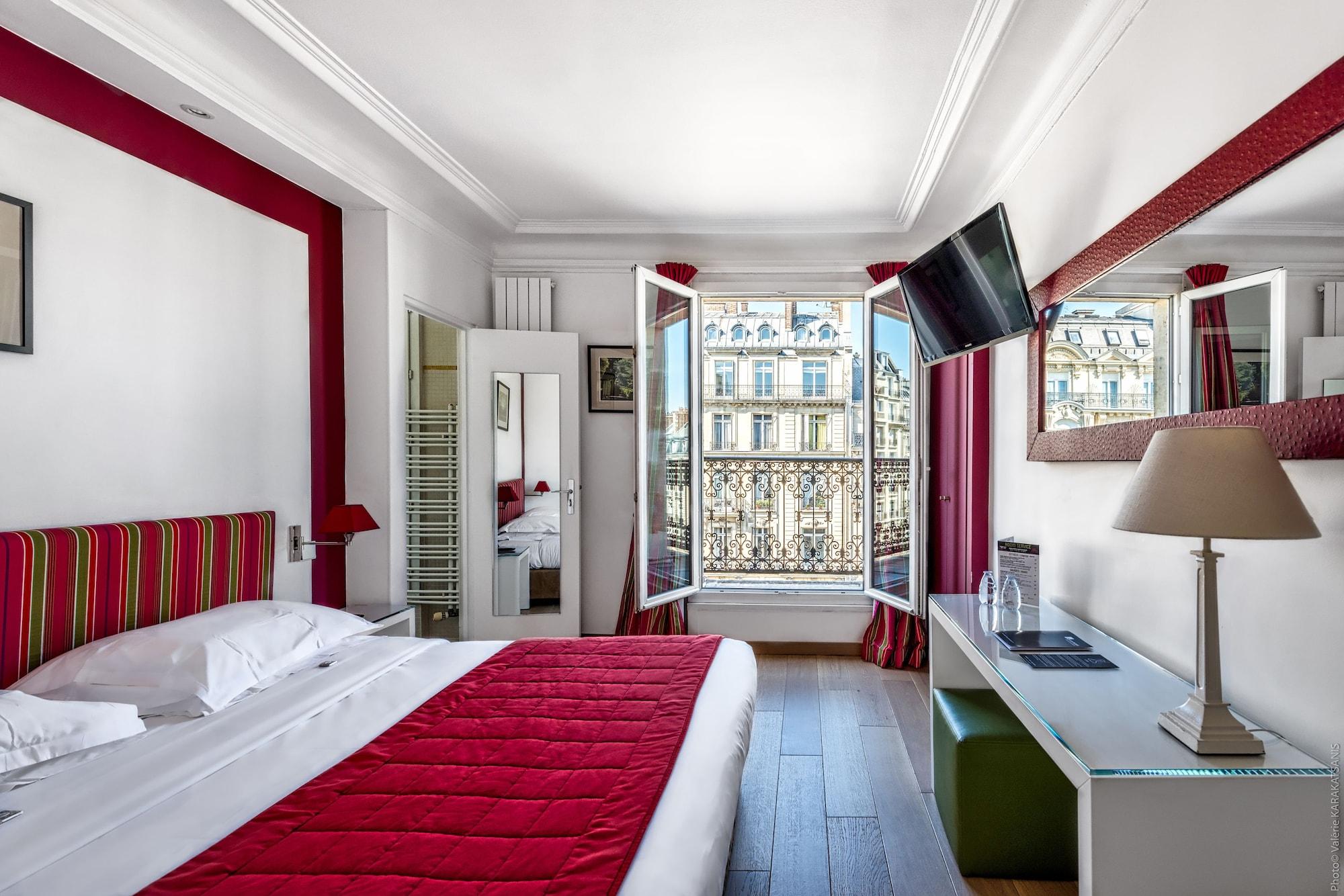 Doppelzimmer mit Blick auf den Triumphbogen