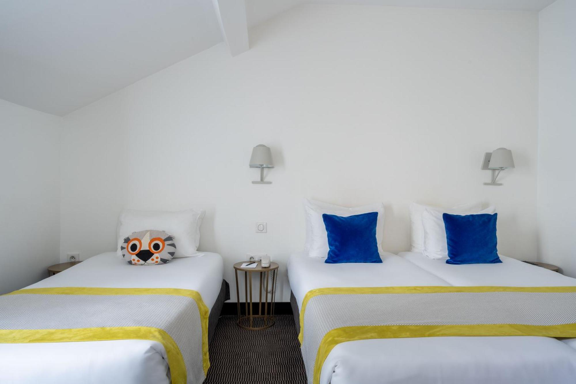 Triple Room Terrace