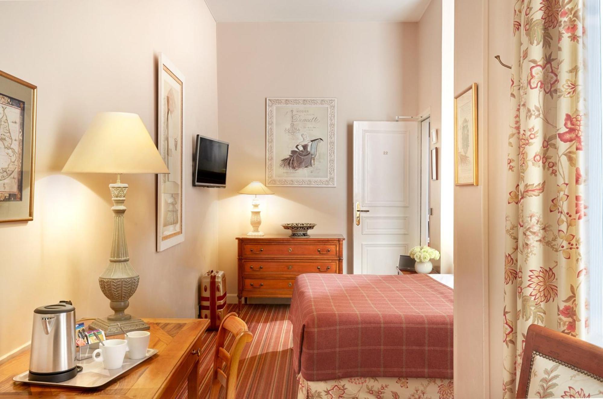 Quarto Triplo Superior