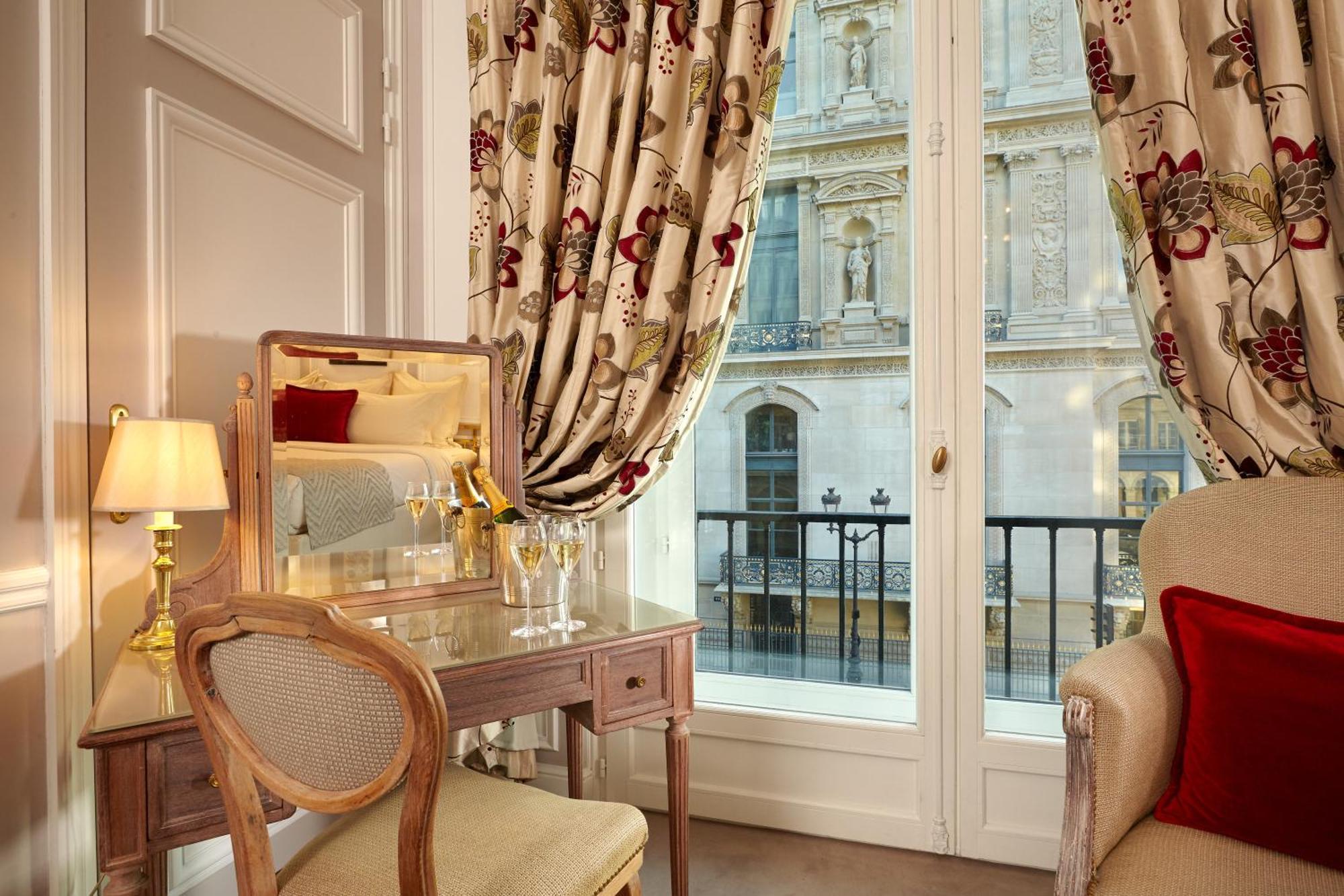 Quarto Prestige Louvre Eiffel Tower