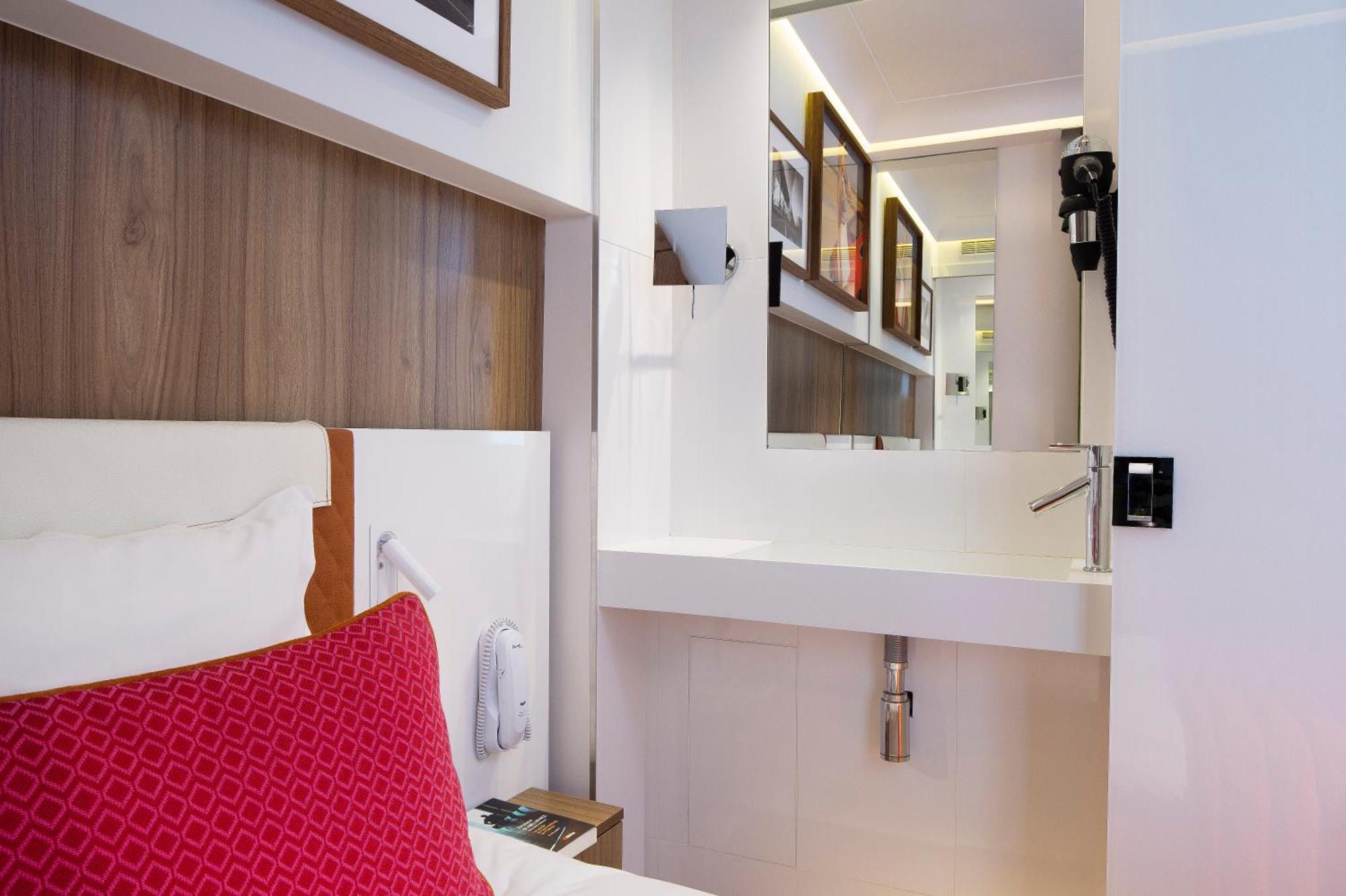 Comfort Single Room Shower