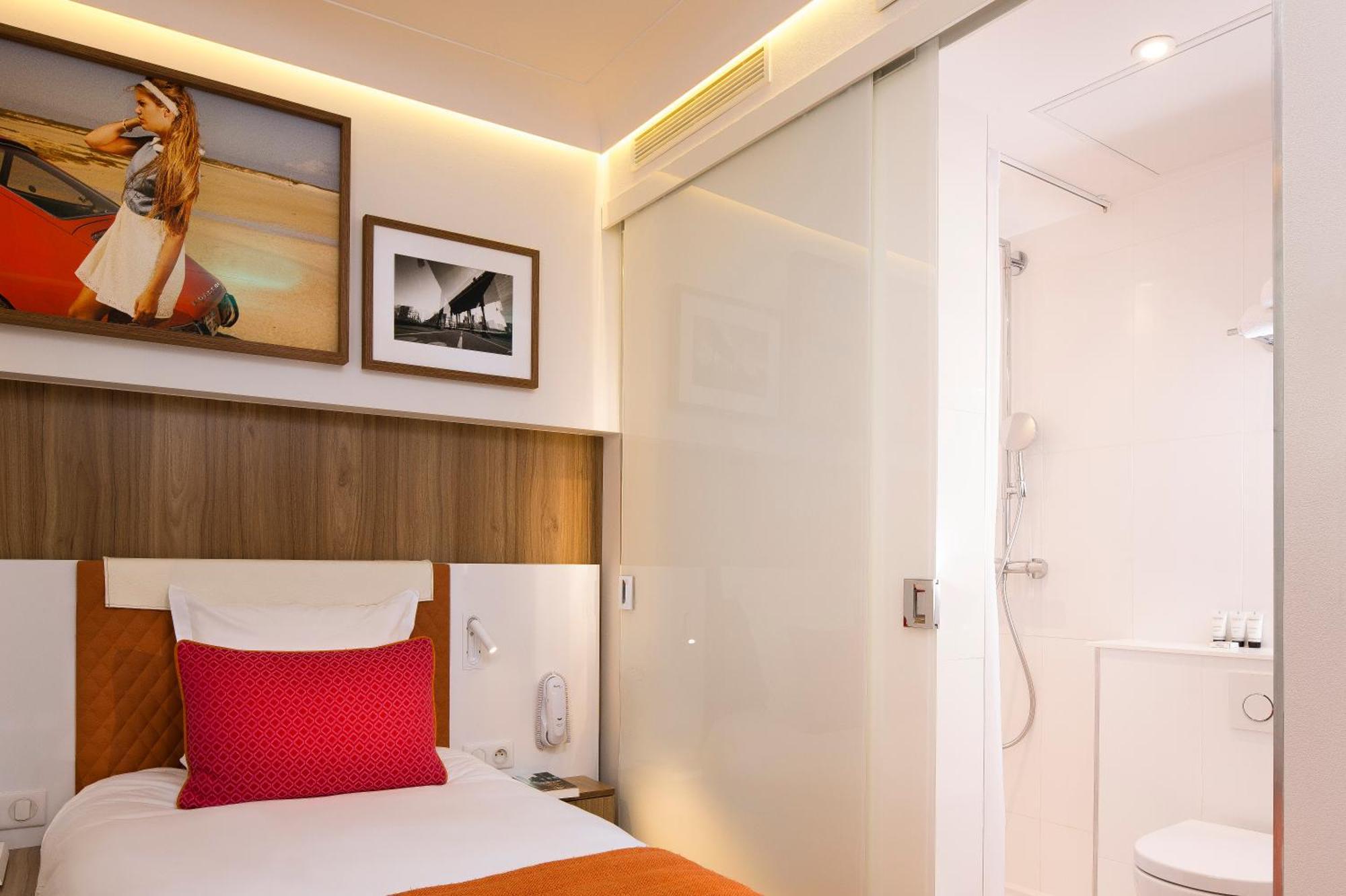 Comfort Single Room Shower