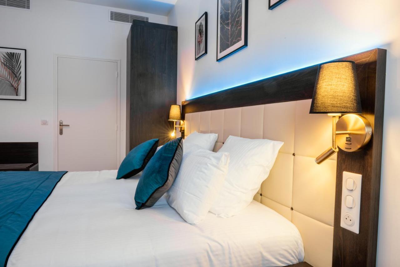 Superior King Room,1296336163:JPEG