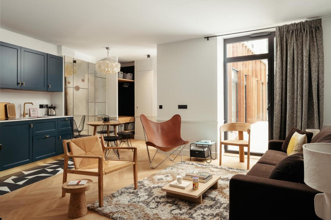 One-Bedroom Apartment Garden,1297804507:JPEG