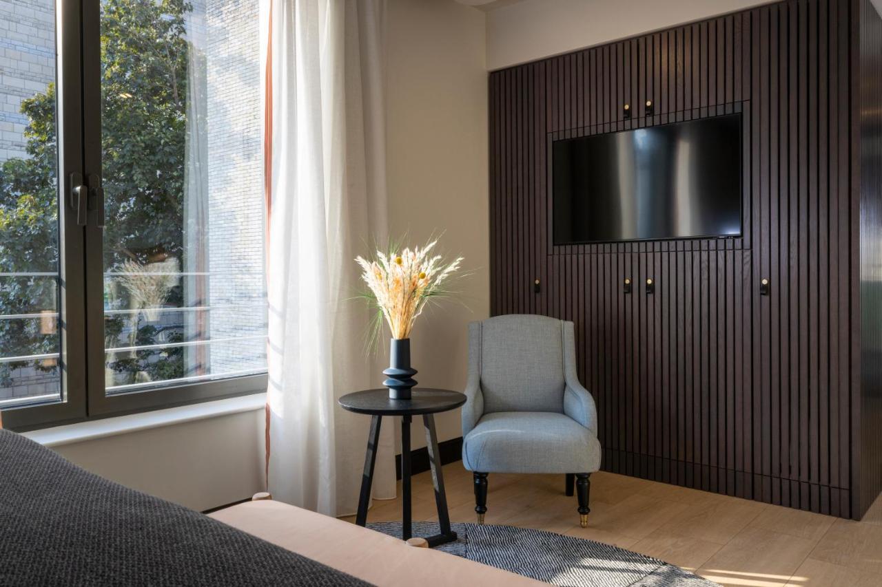 Two Connecting Double Rooms