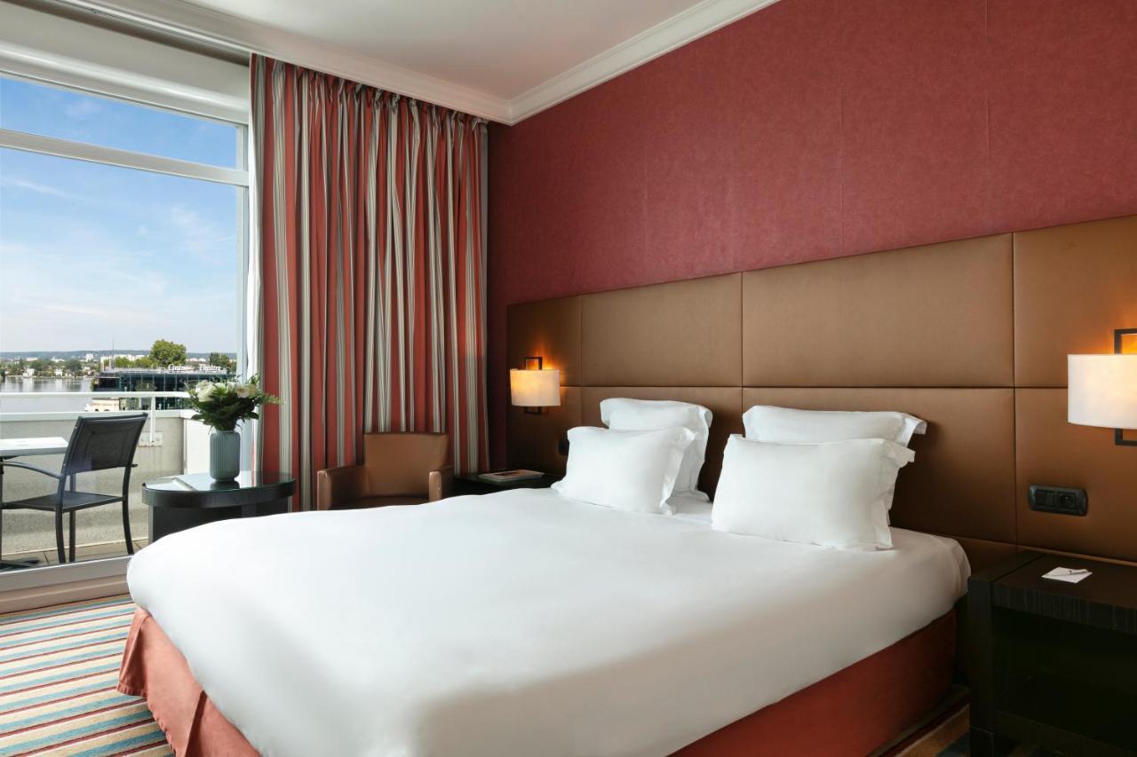 Superior Room Balcony Lake side Casino & Spa access Situated the hotels extension,1310787928:JPEG