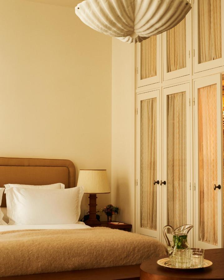 Room Prestige