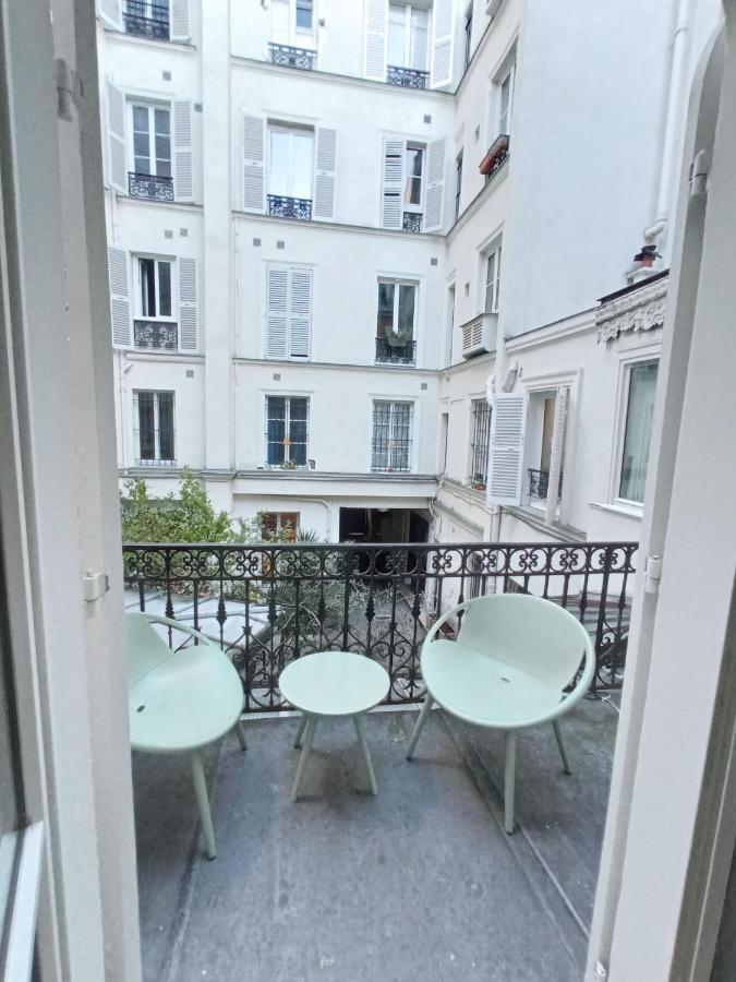 2 bedroom apartment a quiet courtyard balcony 60m2