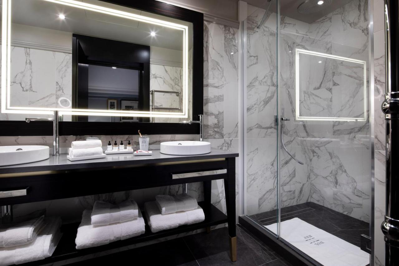 Double Room Deluxe
