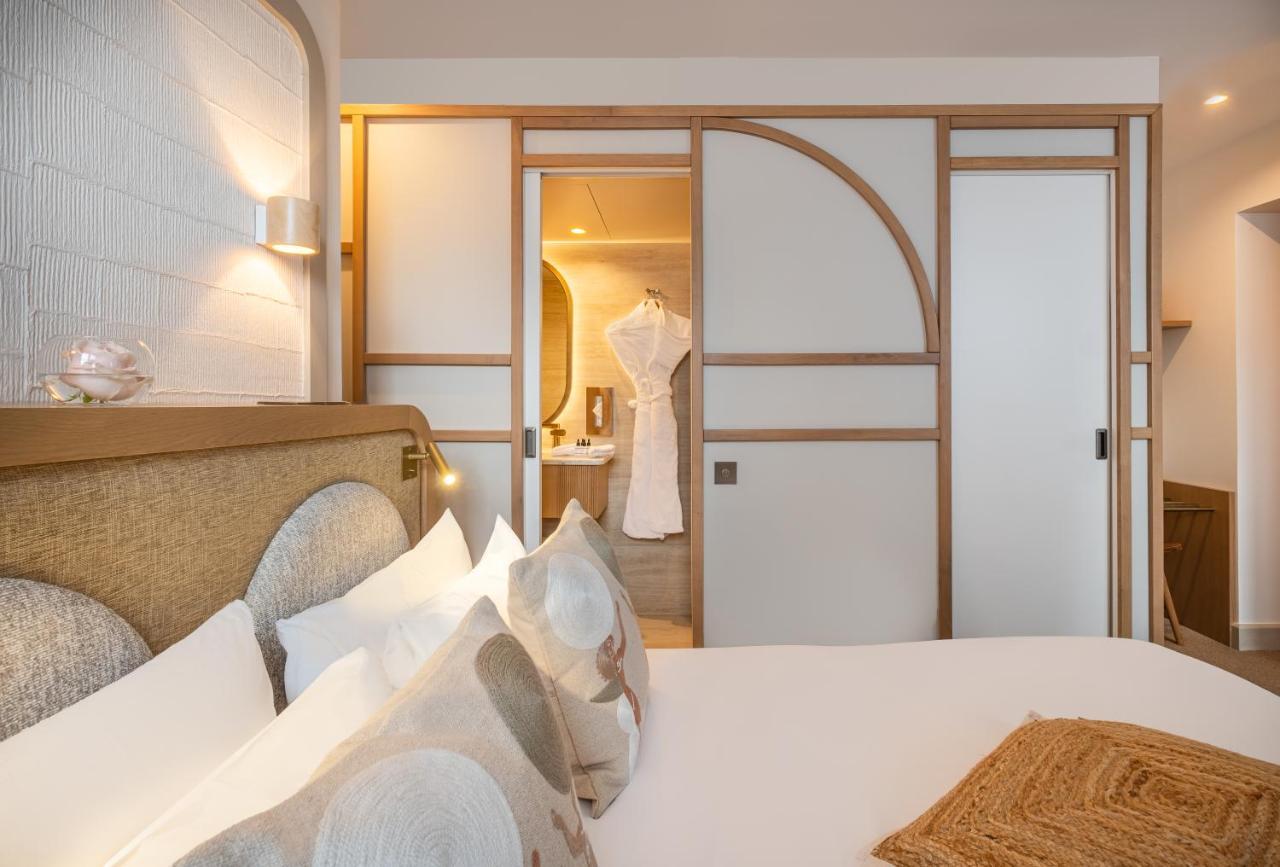 2 Double Rooms next to each other,1382259425:JPEG