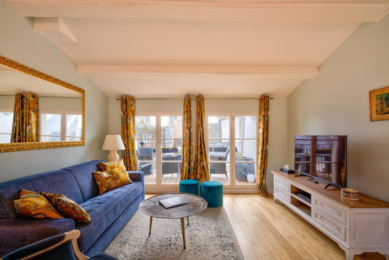 Two-Bedroom Duplex Apartments at 45,1386959618:JPEG