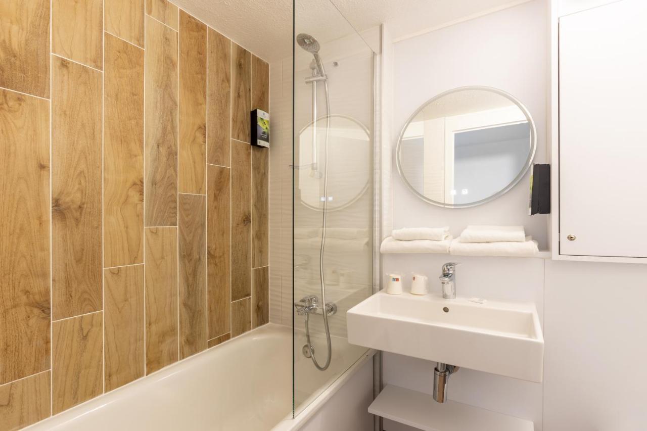 Standard Double Room,1395309251:JPEG