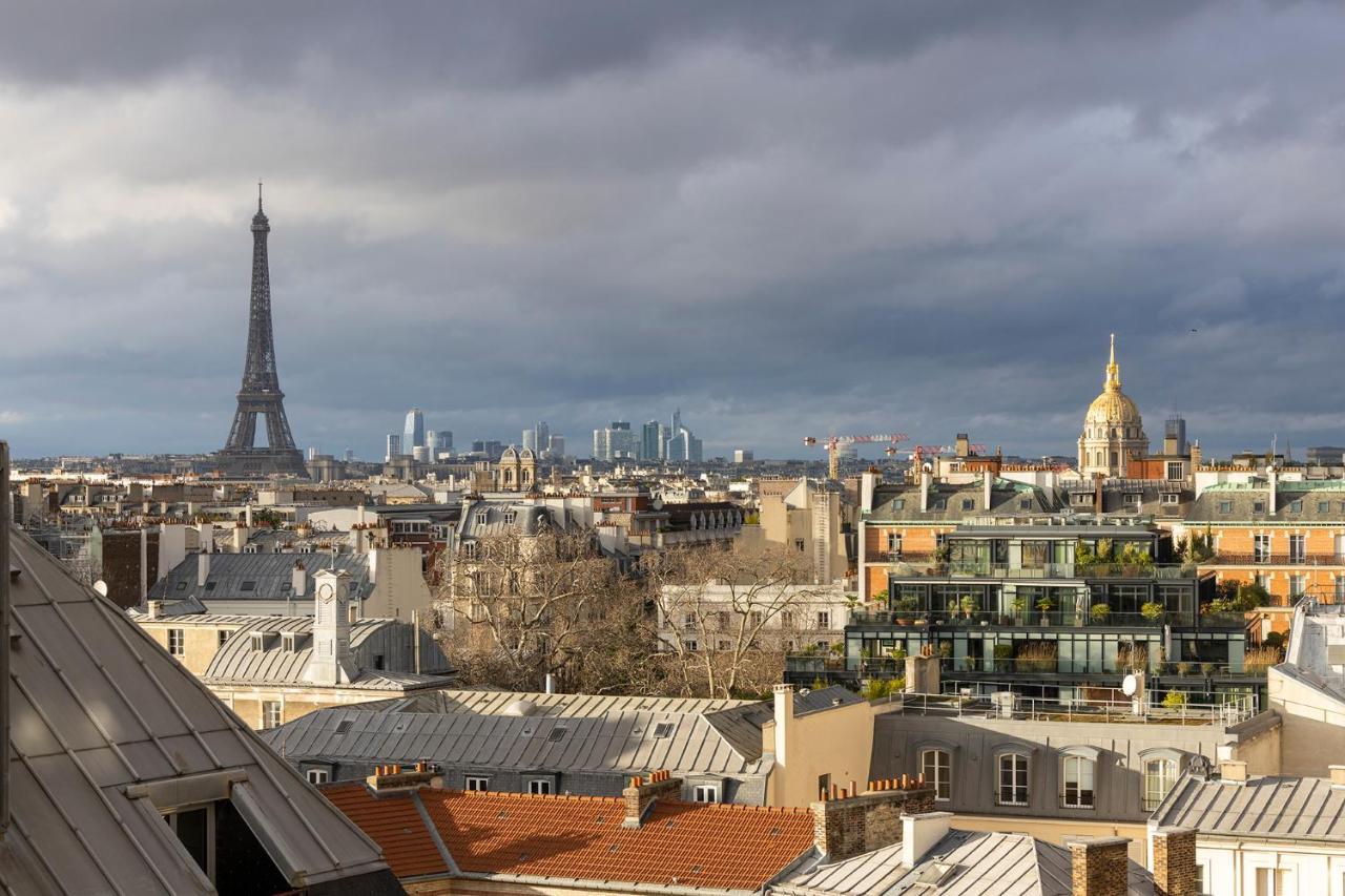 Superior Double Room Terrace Eiffel Tower View