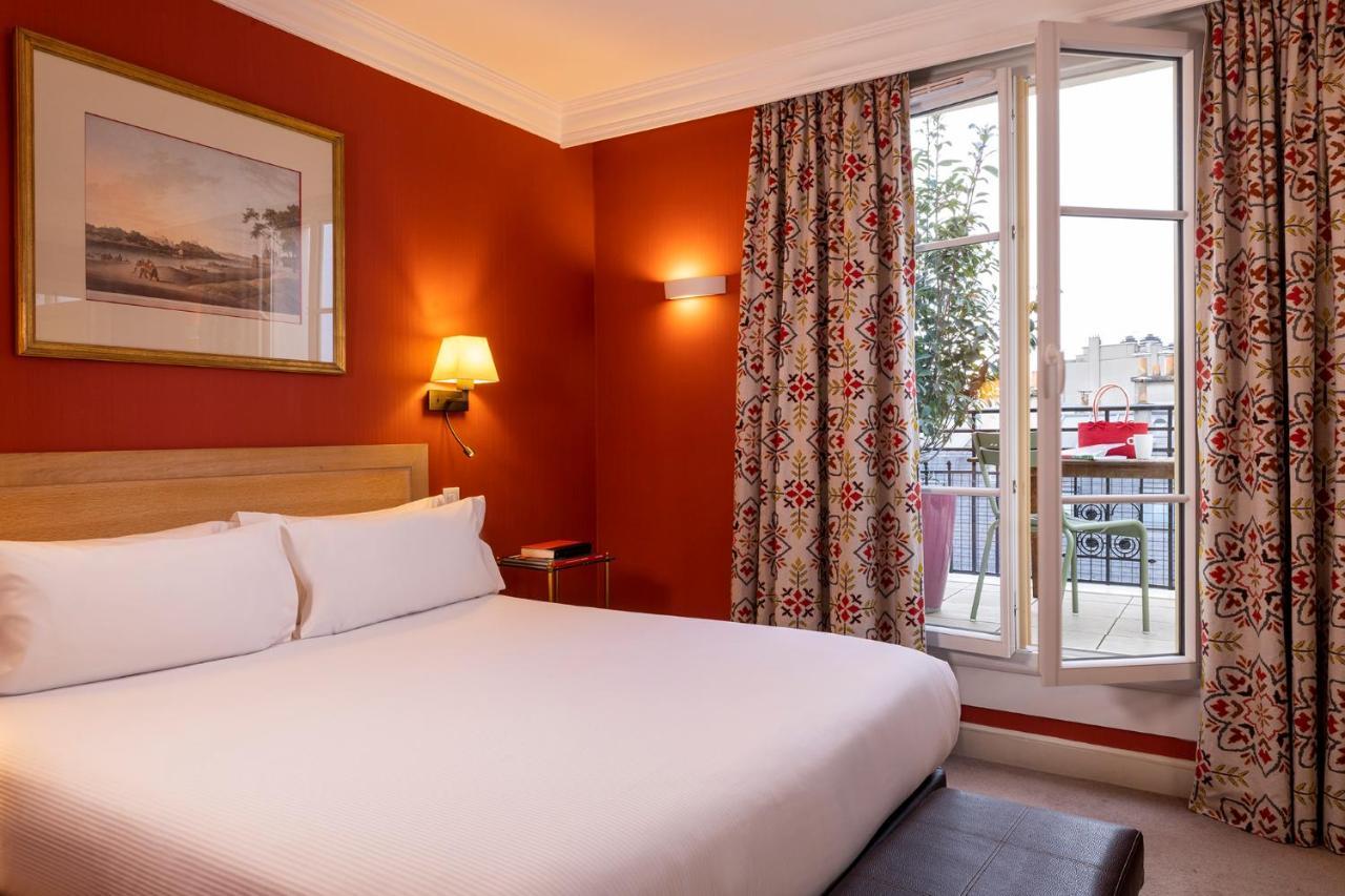 Superior Double Room Terrace Eiffel Tower View