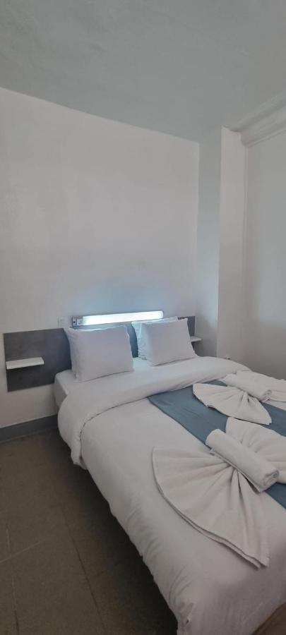 Double Room Shared Toilet