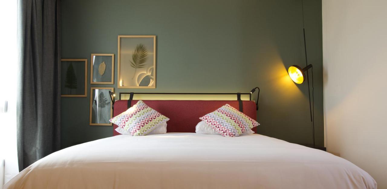 Executive Double Room,1419969639:JPEG