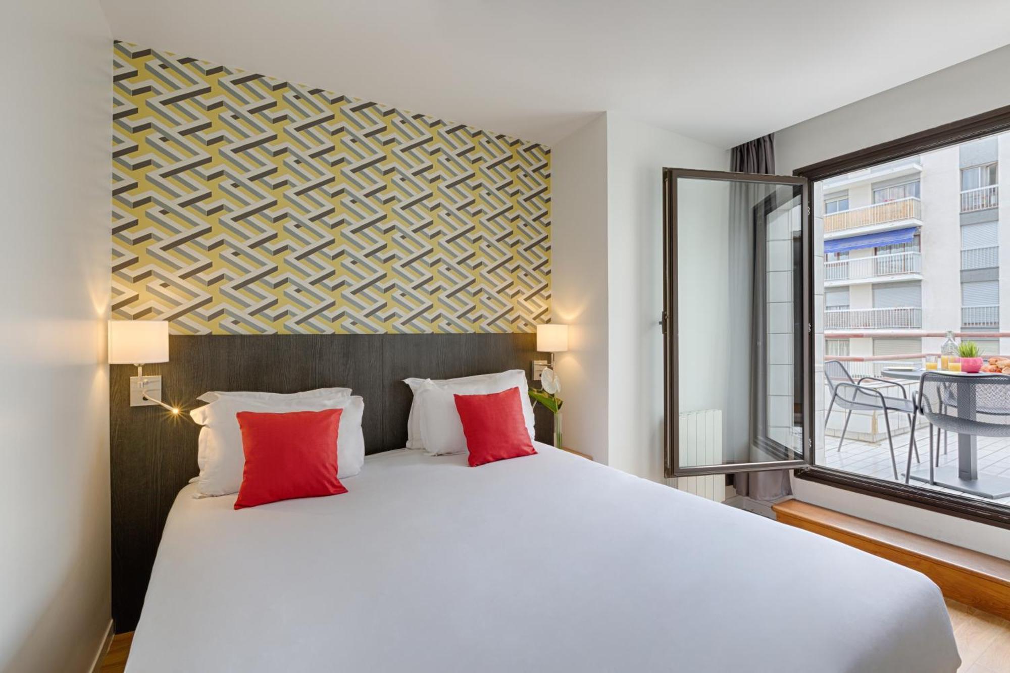 Apartamento com 1 Quarto
