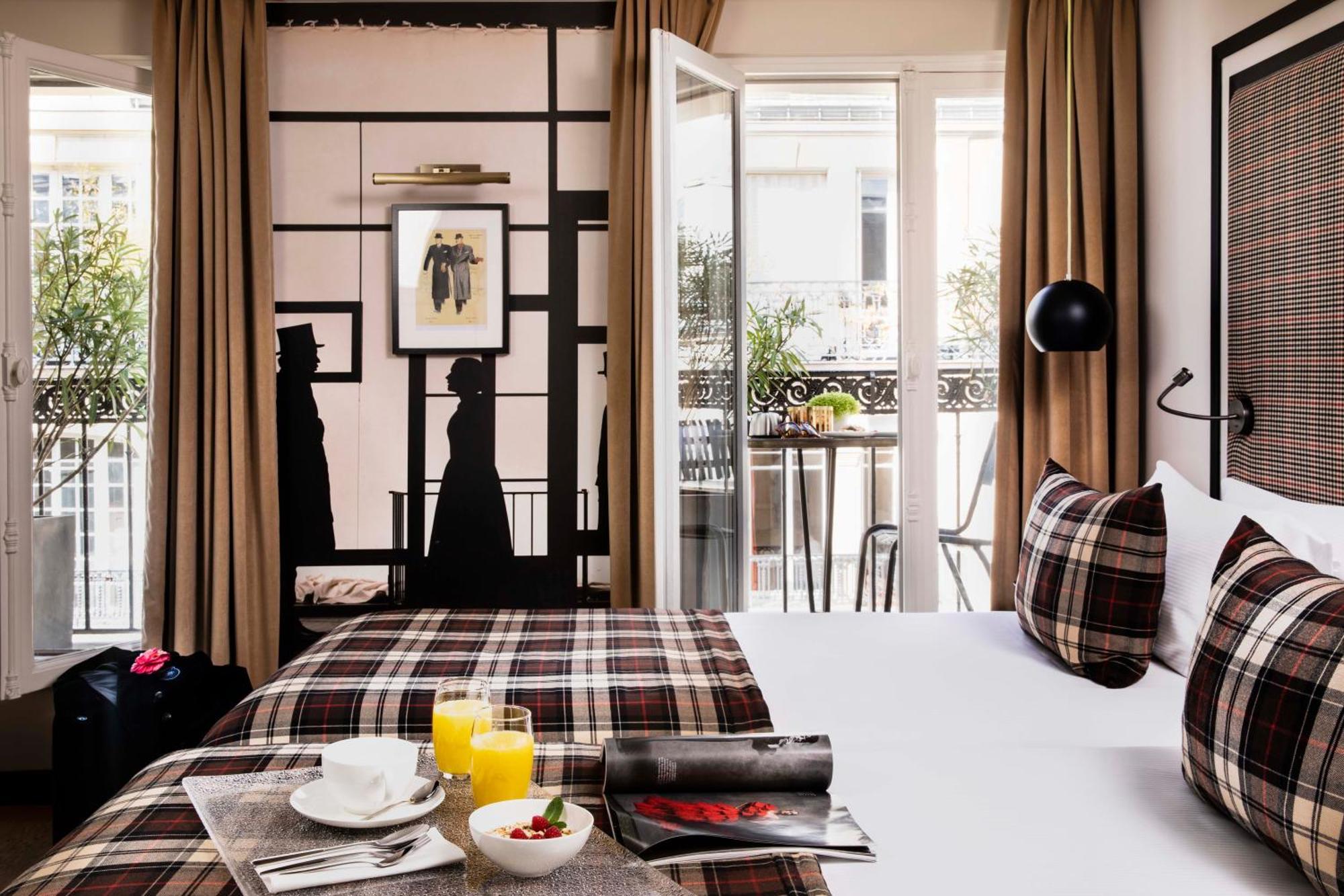 Superior Balcony Private Hammam Access