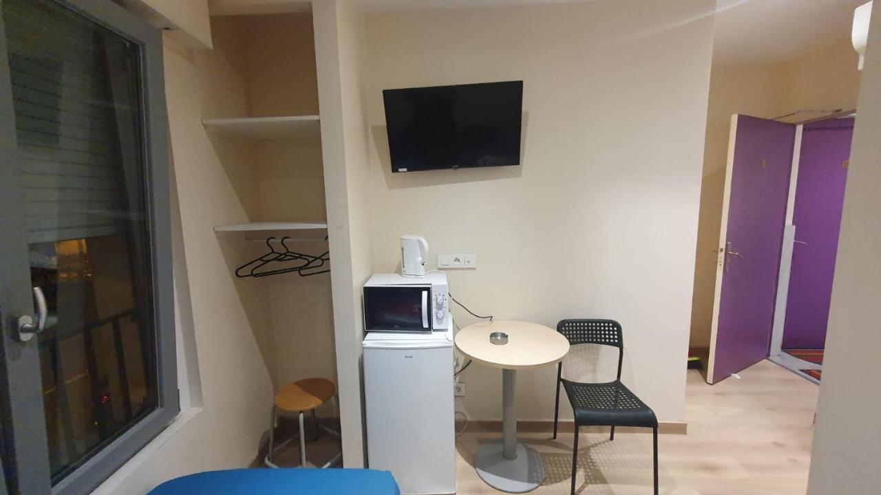 Budget Double Room,1492875937:JPEG