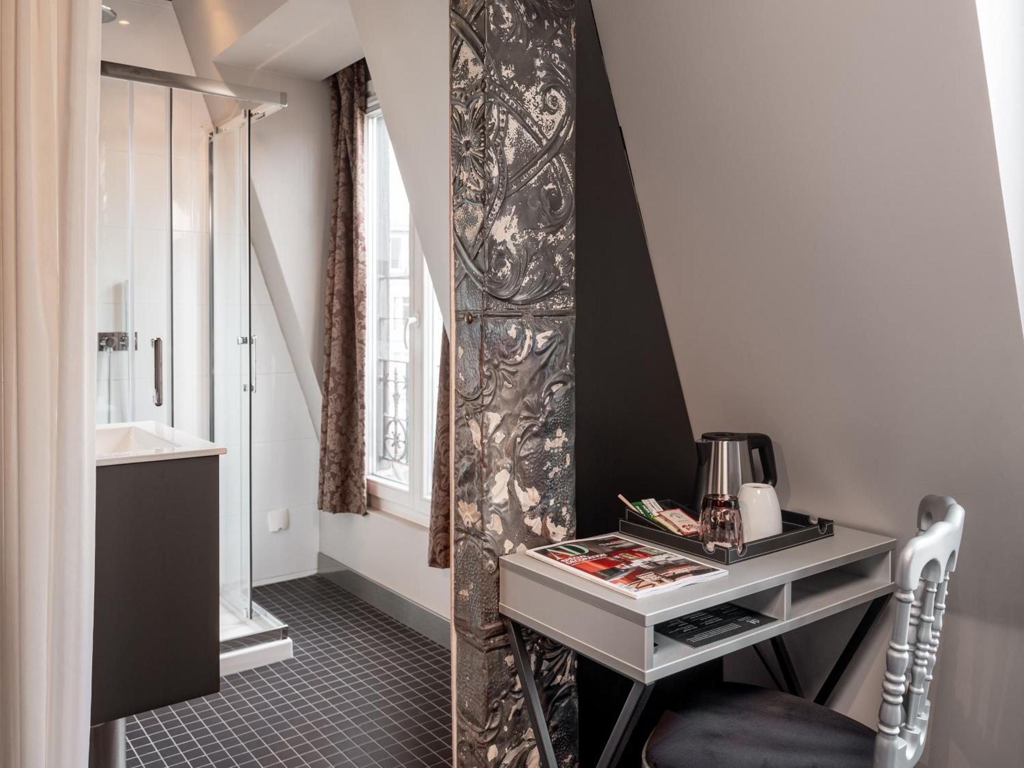 Classic Single Room
