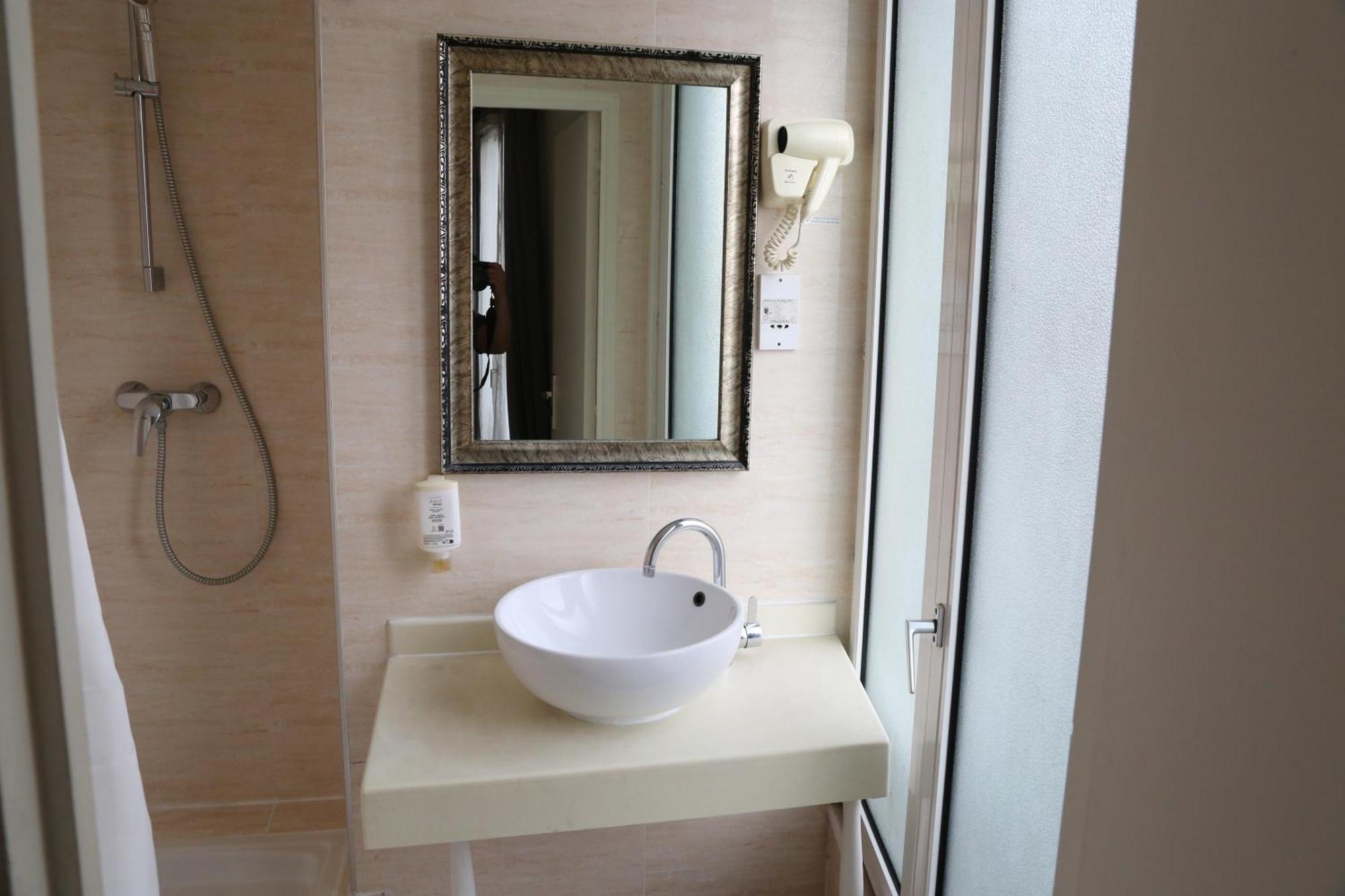 Double Room,1709776125:JPEG