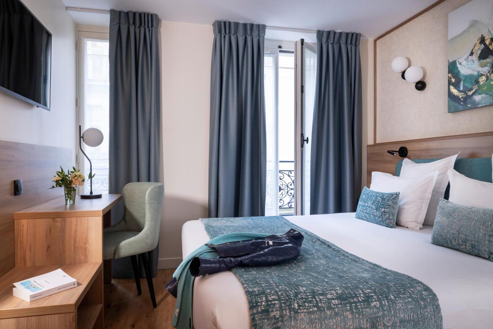 Superior Double Room Private Hammam Access