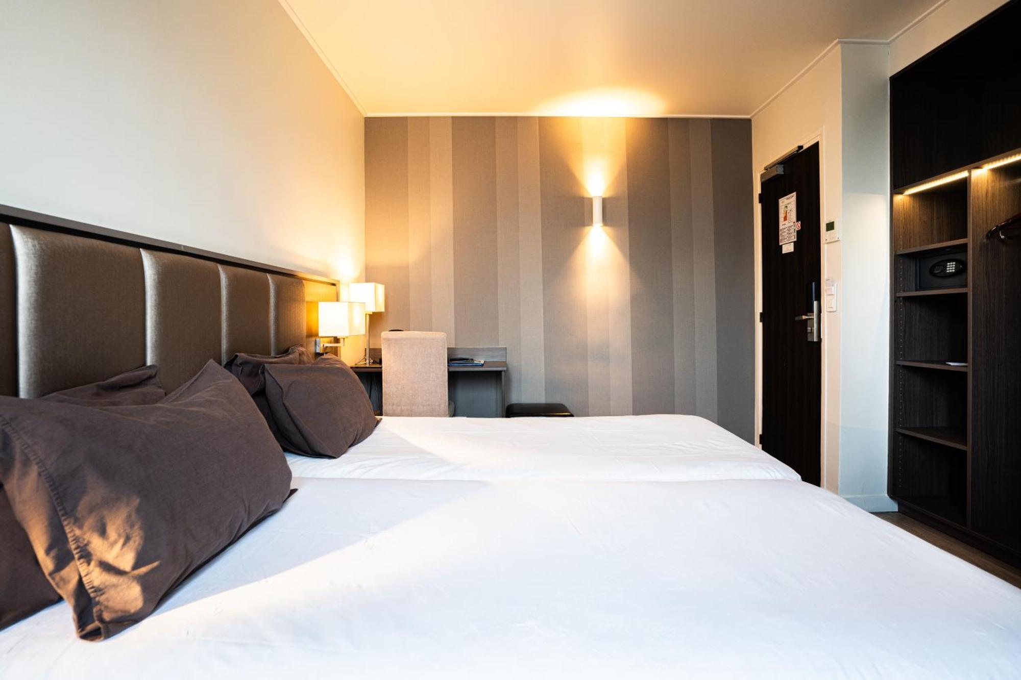 Superior Twin Room,1538225929:JPEG