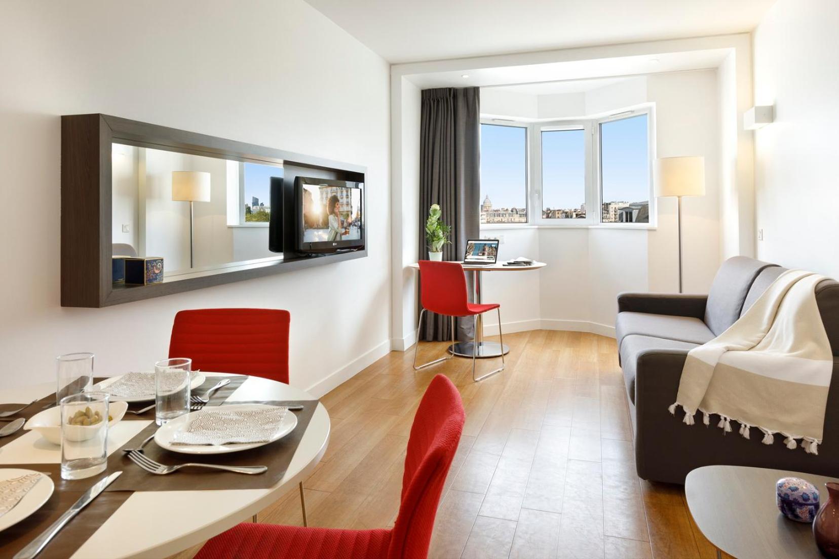One-Bedroom Apartment,1774425260:JPEG