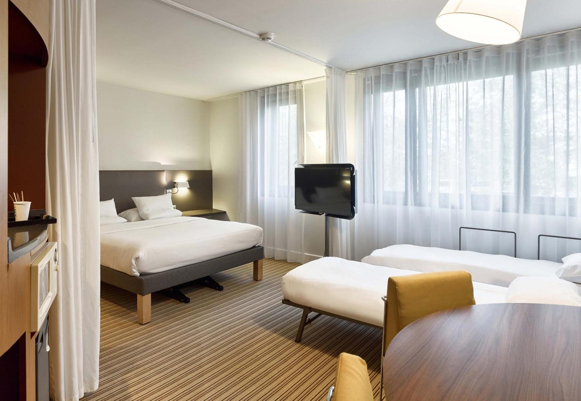 Quadruple Room,1545698281:JPEG