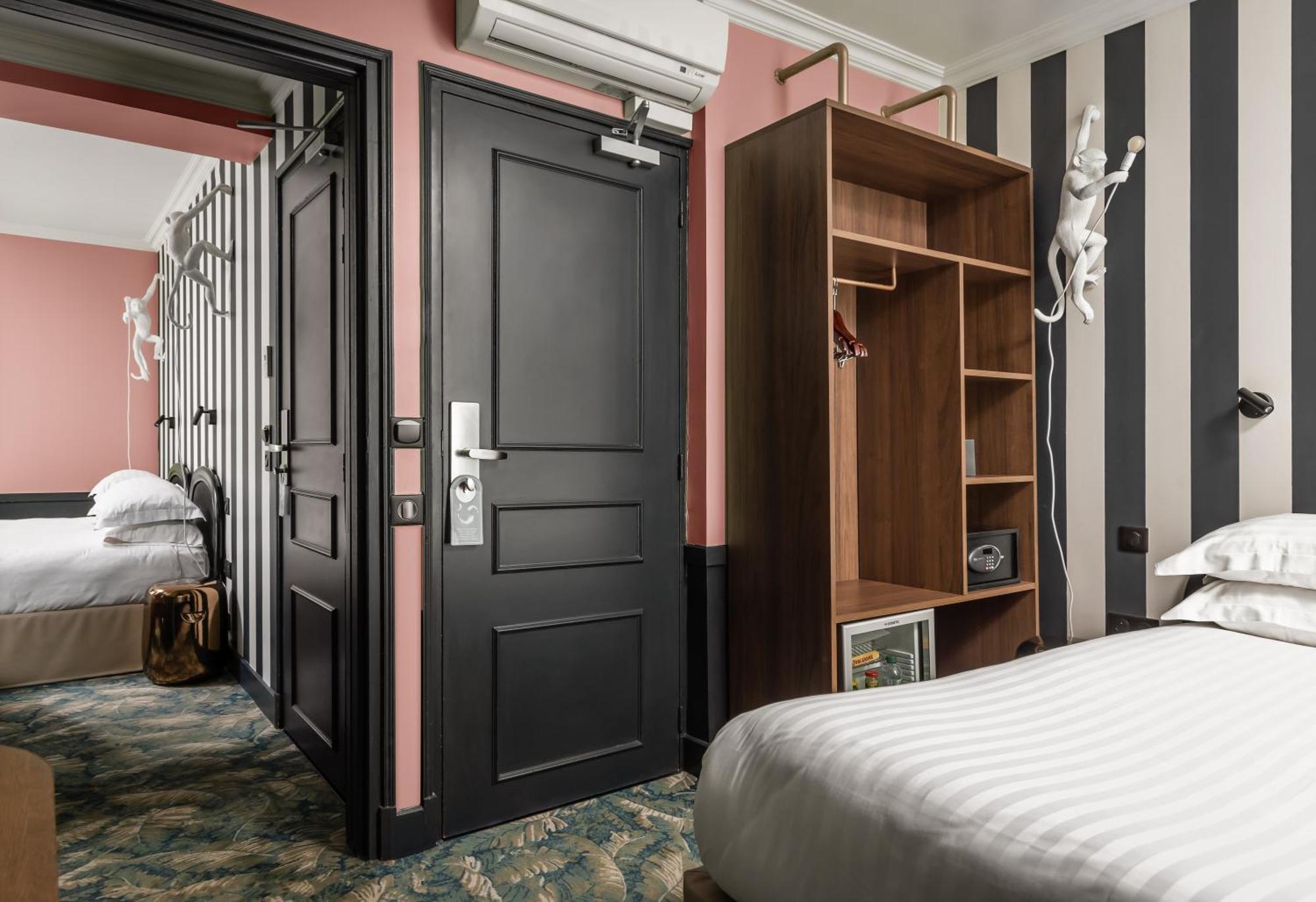 Two Connecting Rooms,1544074978:JPEG