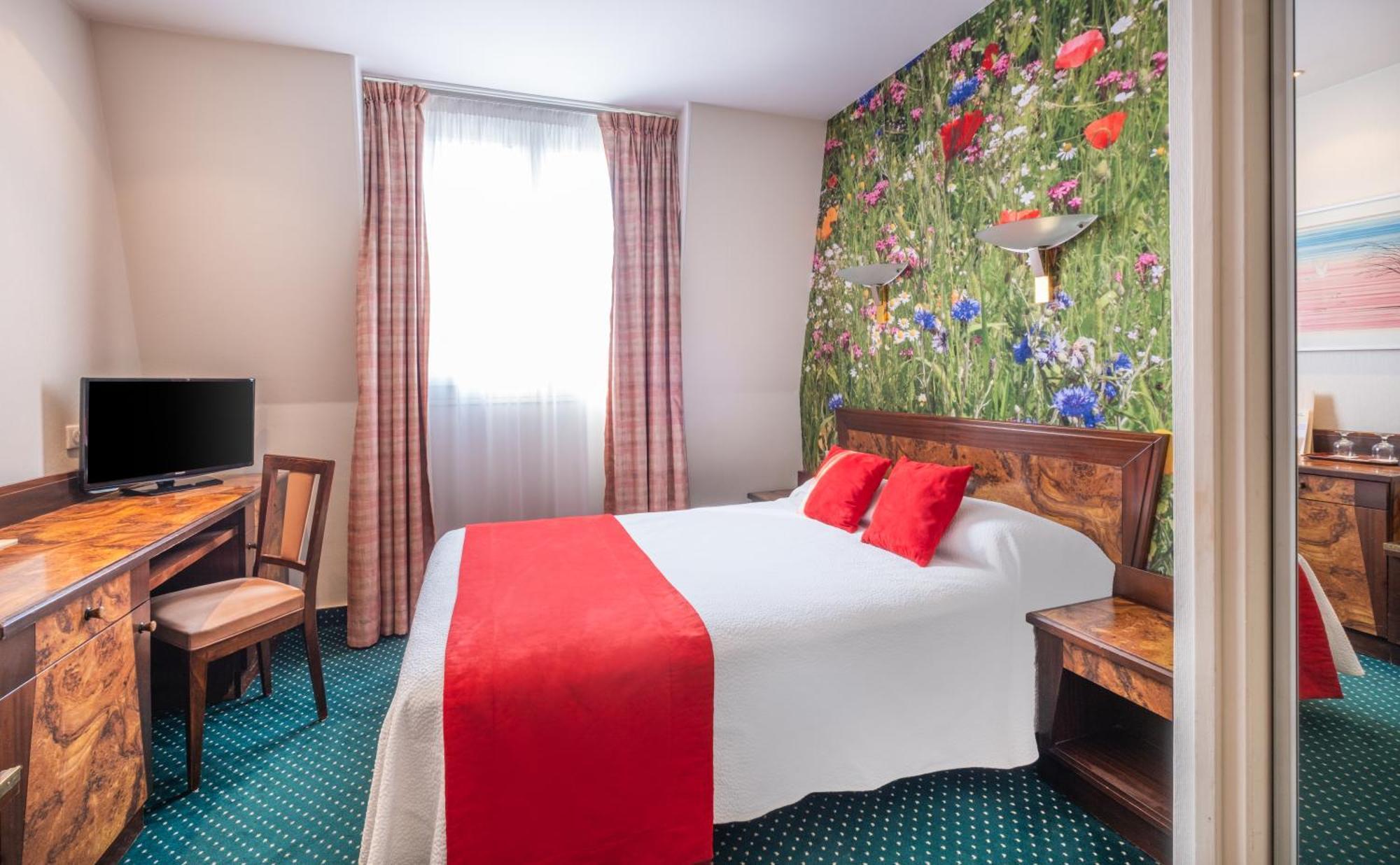 Club Double Room