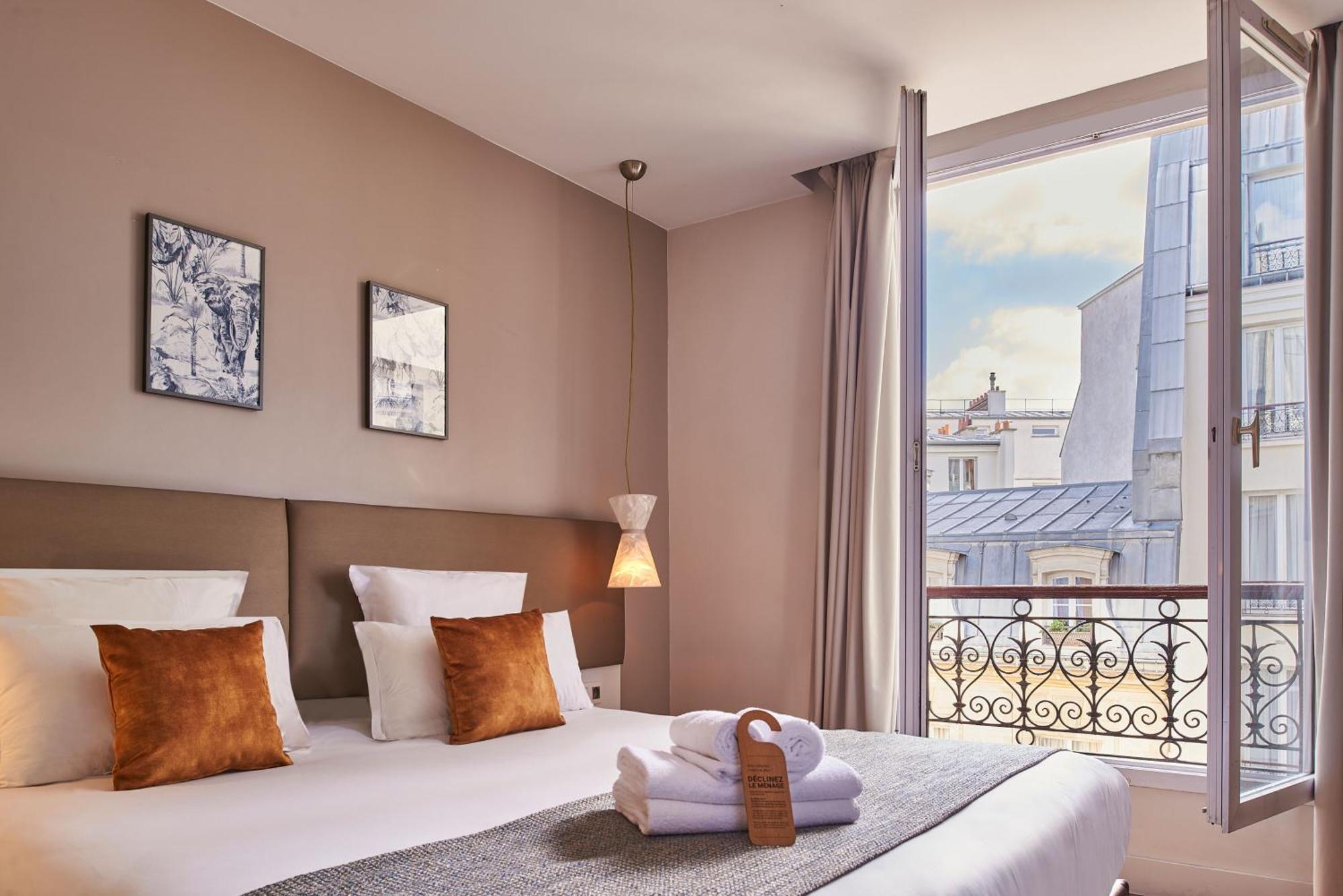 Premium Double Room,1553314834:JPEG