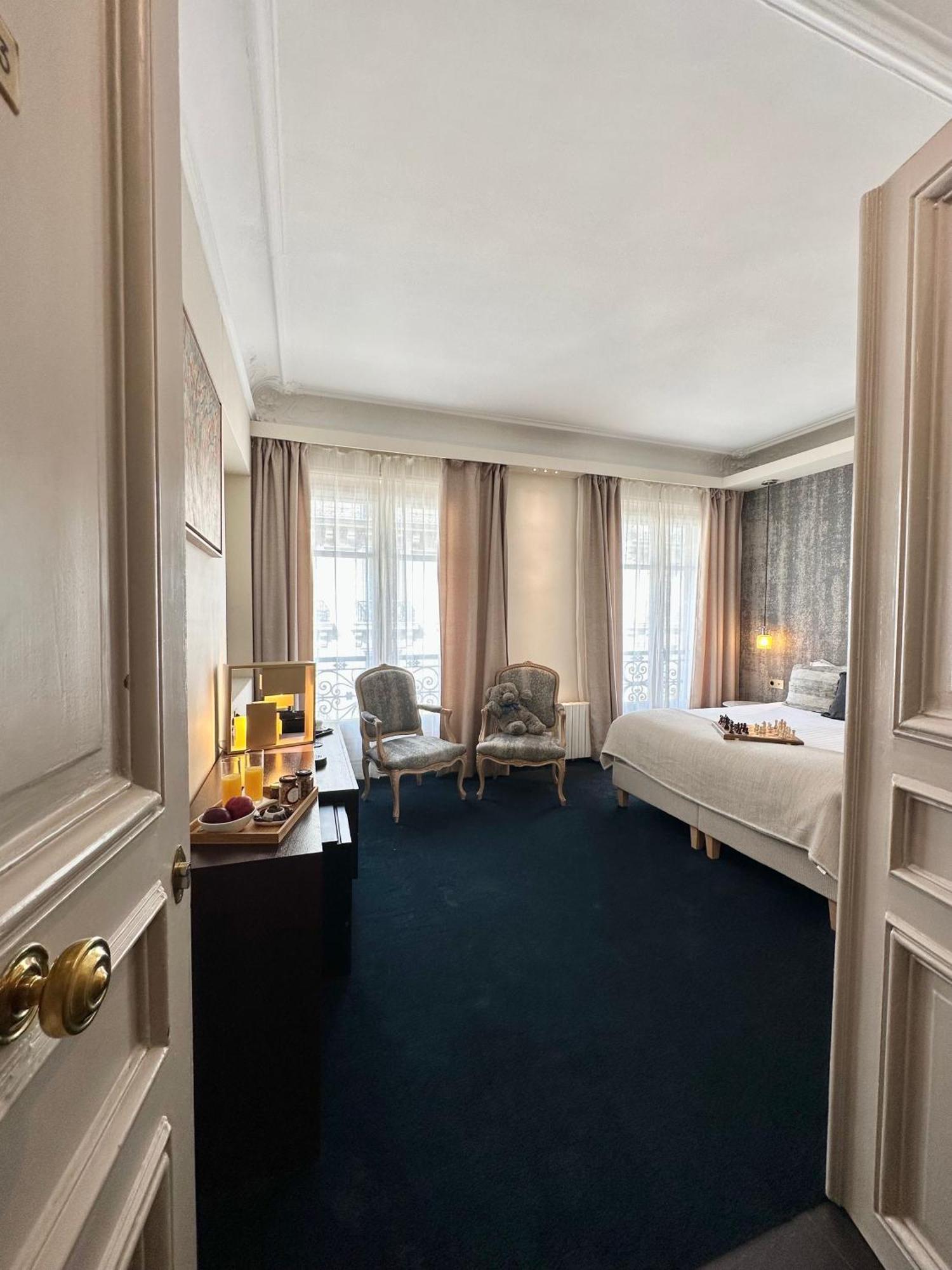 Deluxe Family Suite,1554044551:JPEG