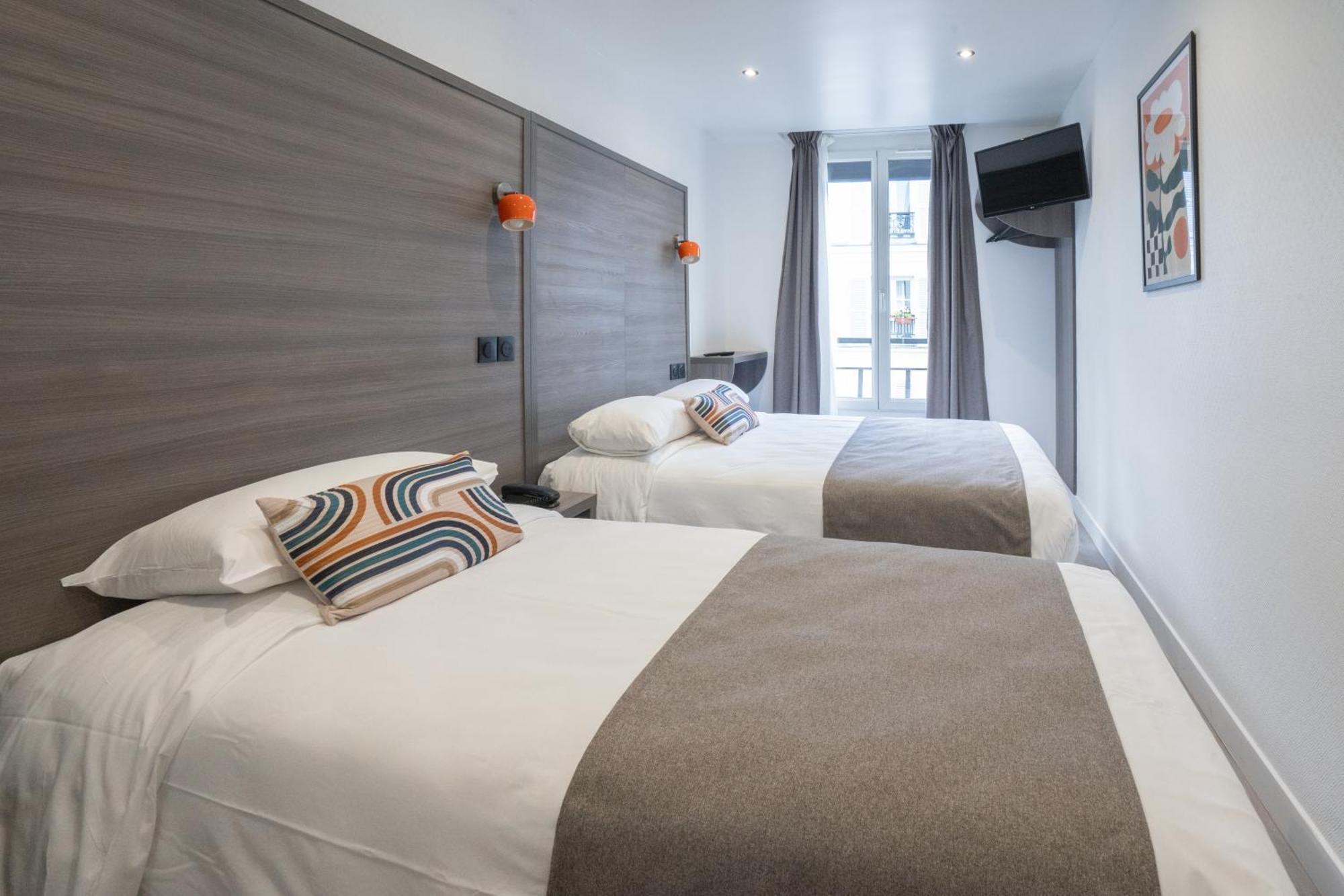 Twin Room,1576744145:JPEG