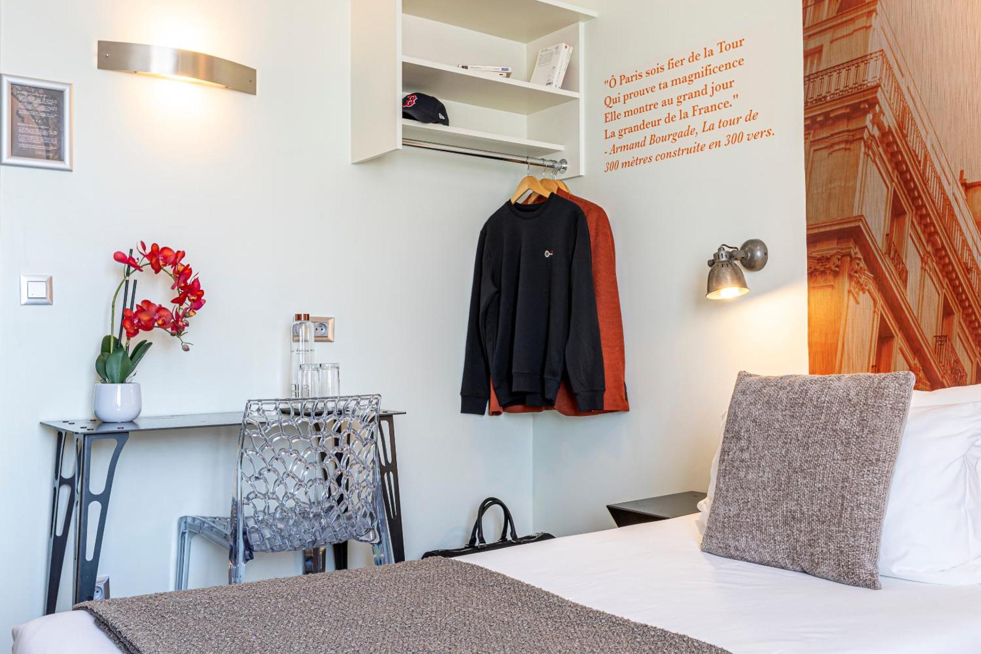 Double Room Eiffel