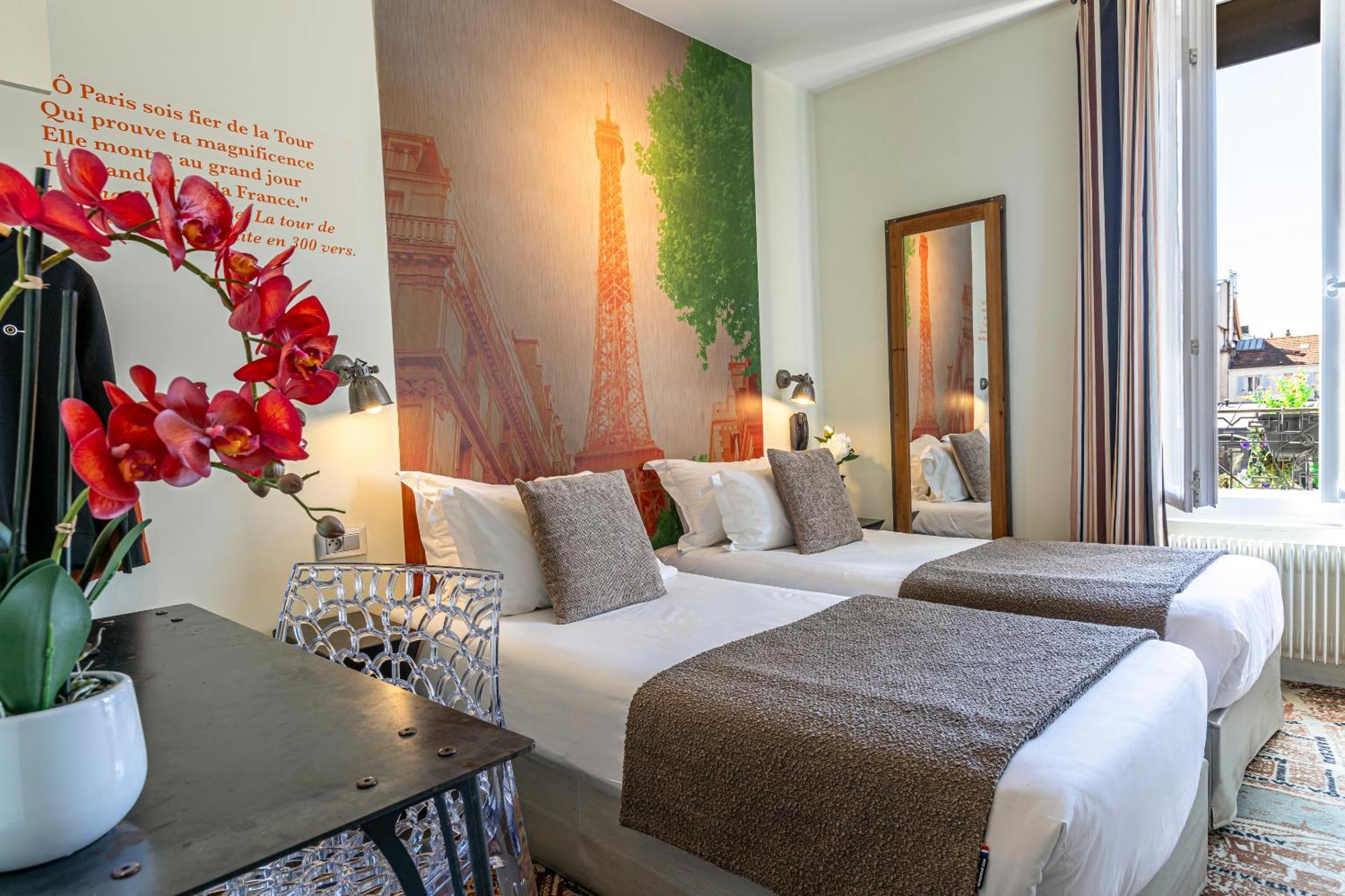Double Room Eiffel