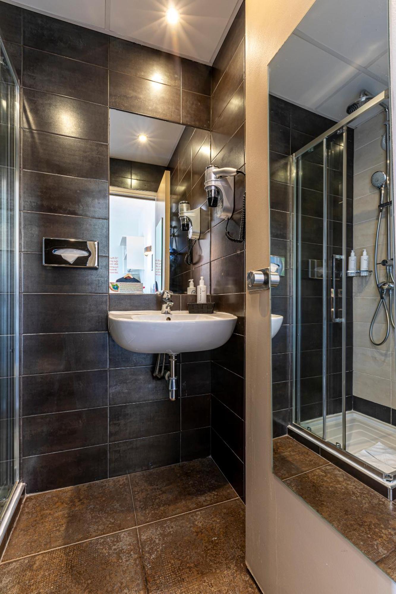 Double Room Eiffel