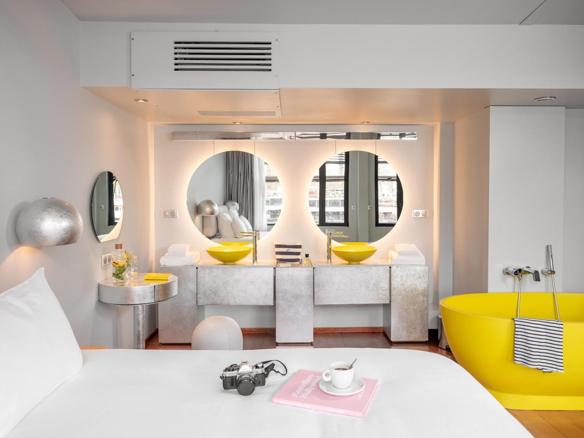 Designer Silver Suite