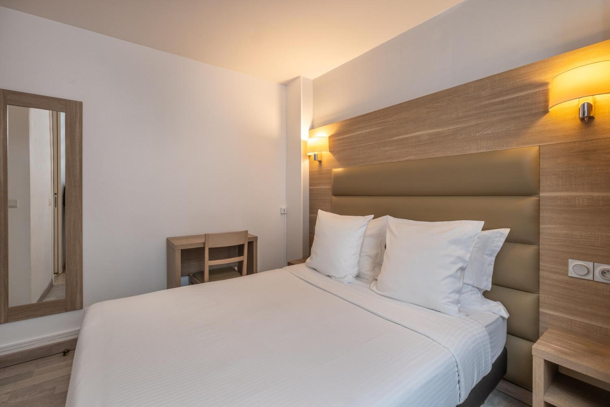 Double Room,1607229464:JPEG