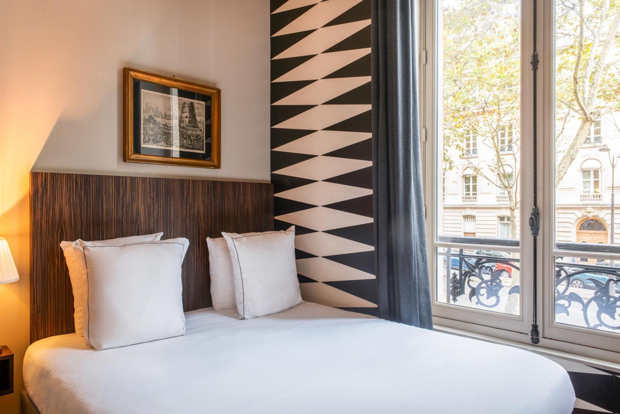 Small Double Room,1661661773:JPEG
