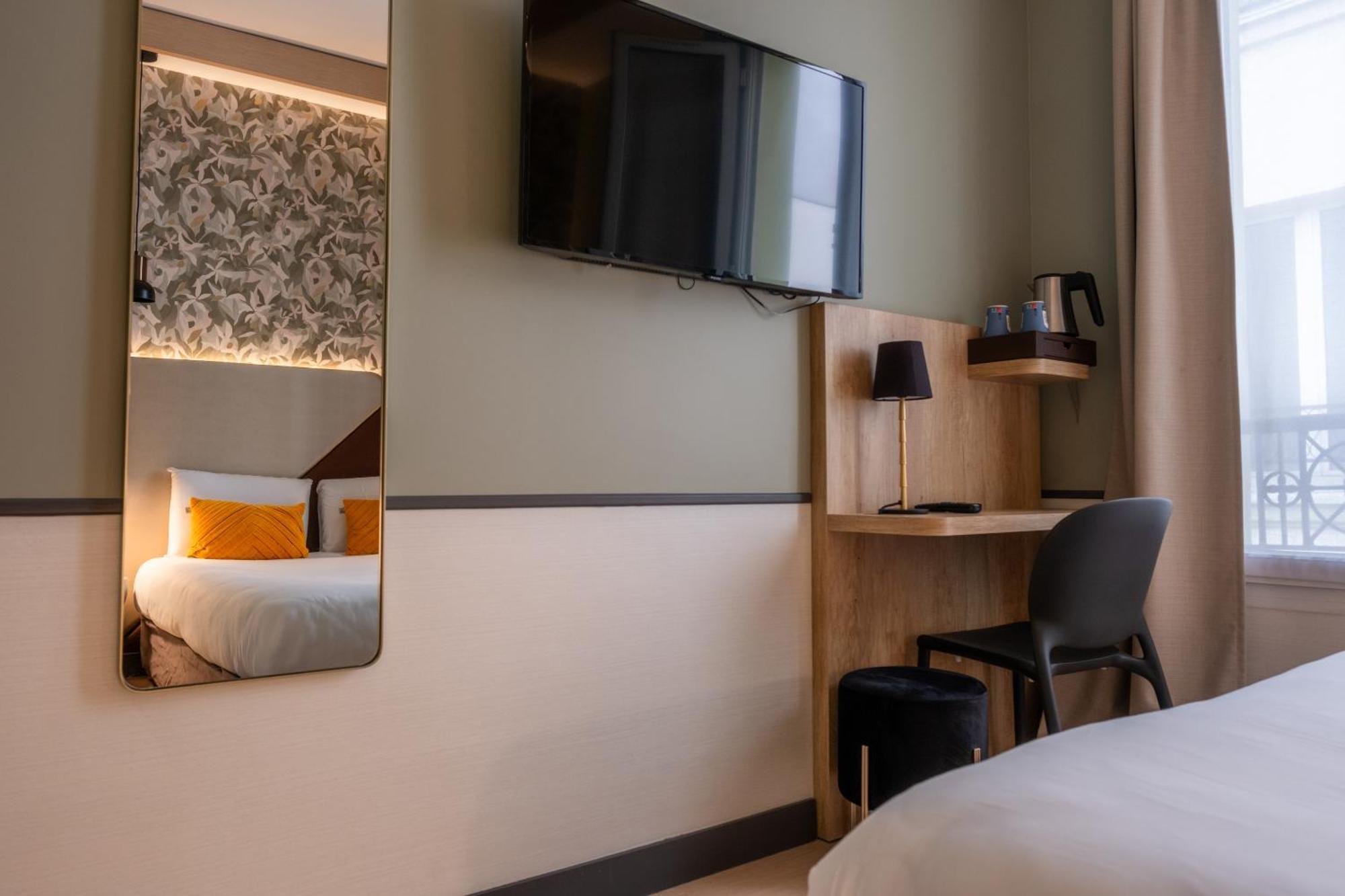 One Single Bed,1622037194:JPEG