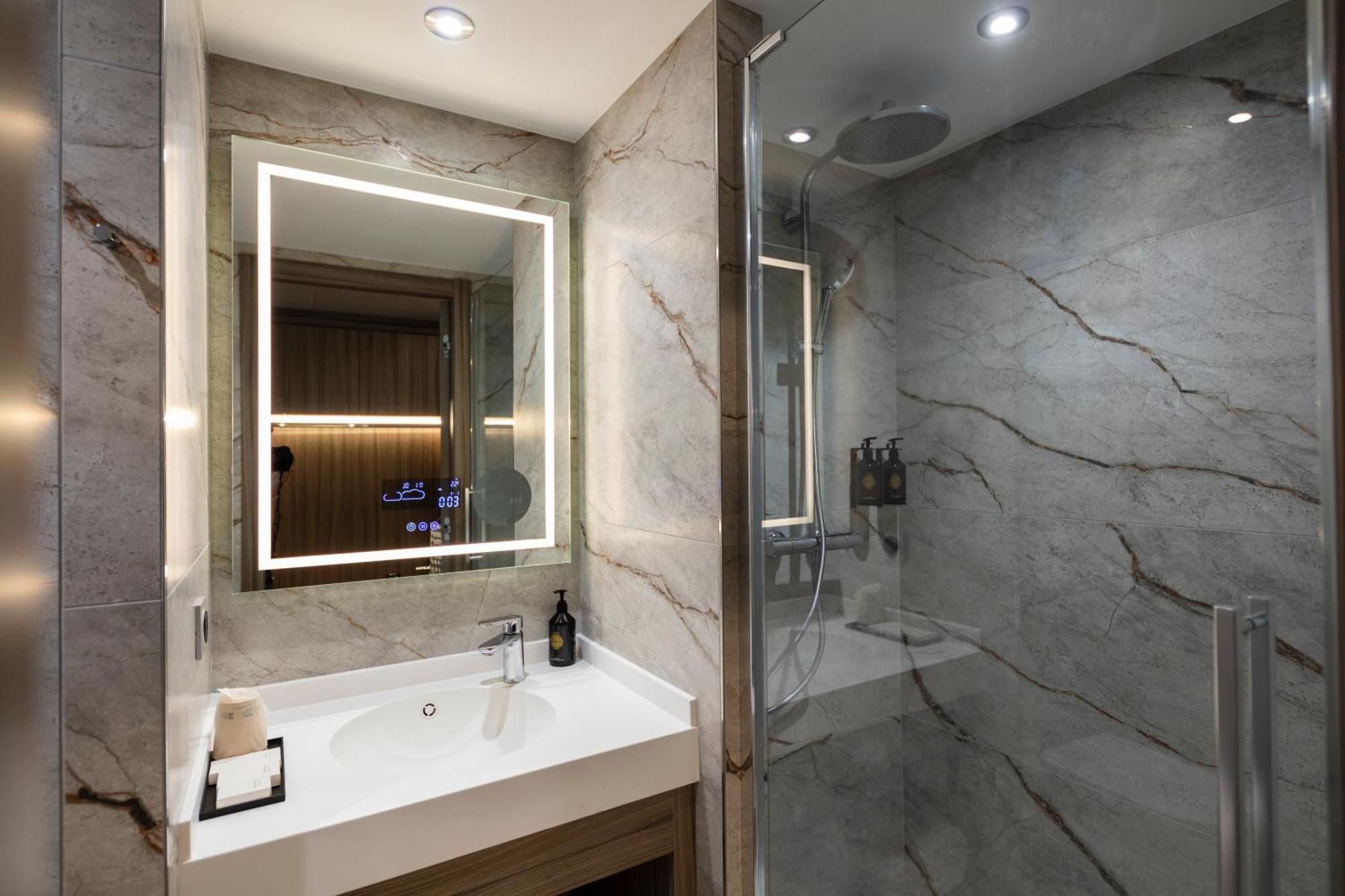 Prestige Family Room