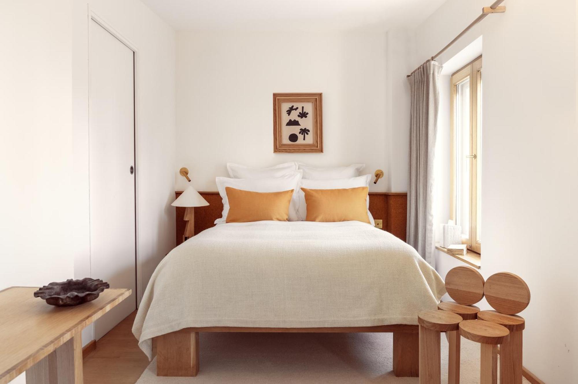 Classic Room,1659762789:JPEG