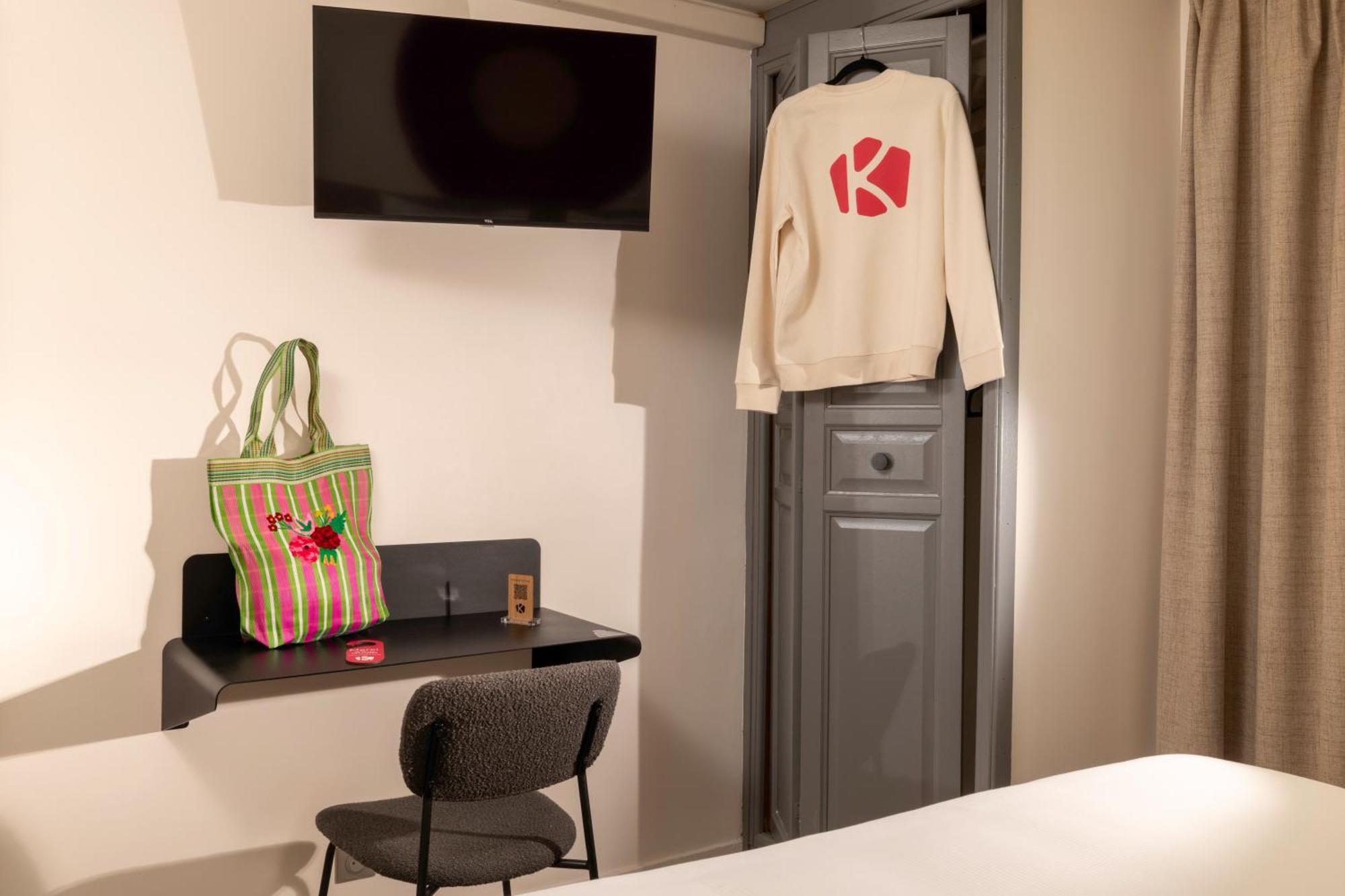 Double Room,1661105828:JPEG